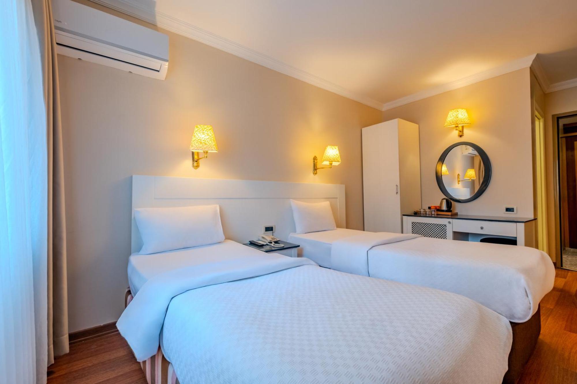 Peak Star Hotel Istanbul Exterior foto