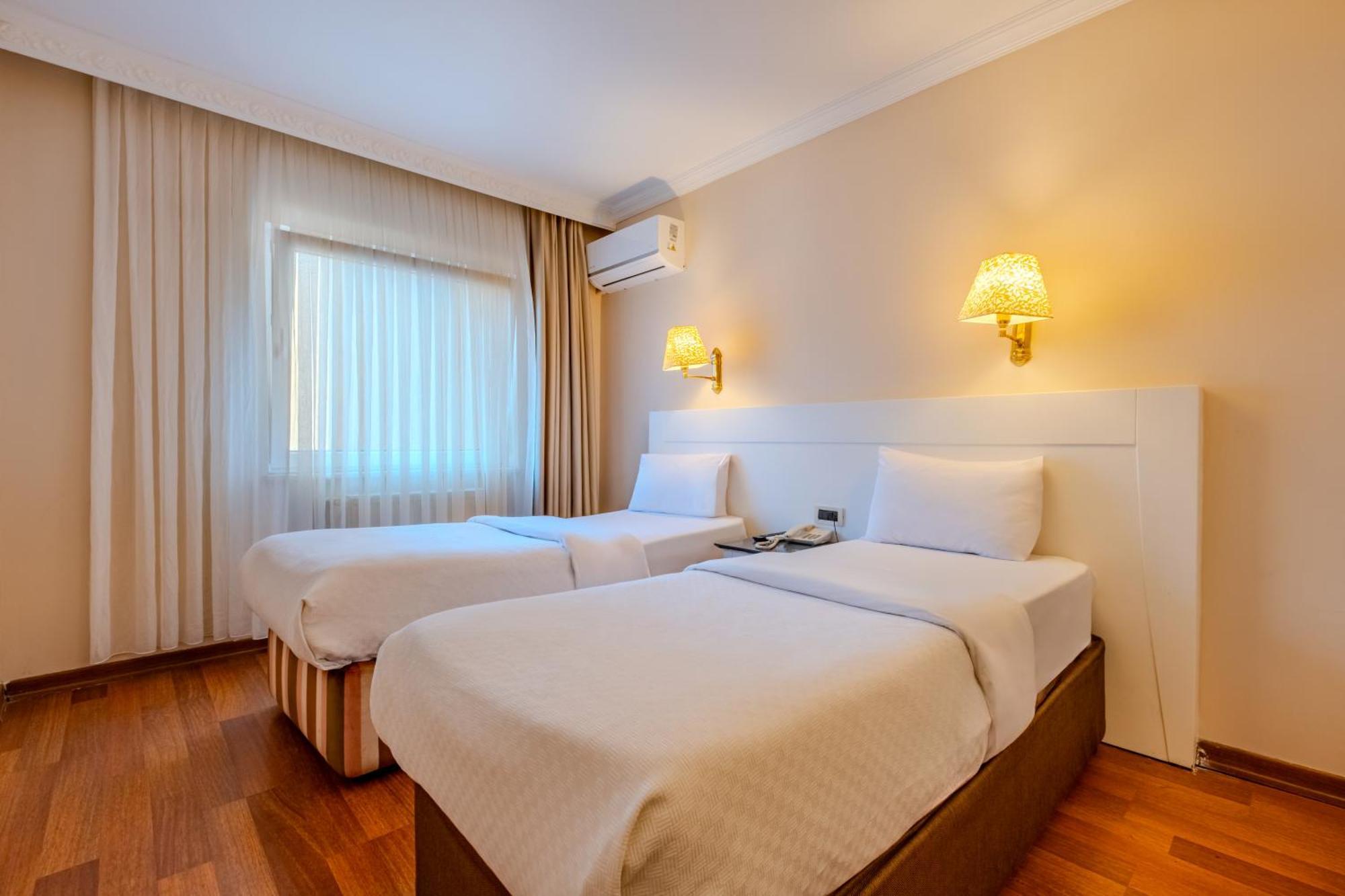 Peak Star Hotel Istanbul Exterior foto